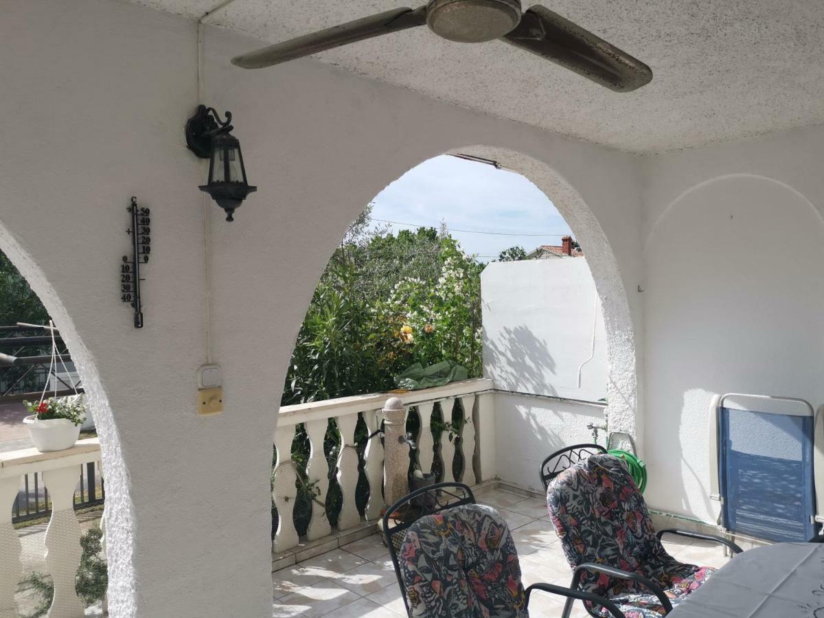 Apartma Soncek Premantura Exteriér fotografie